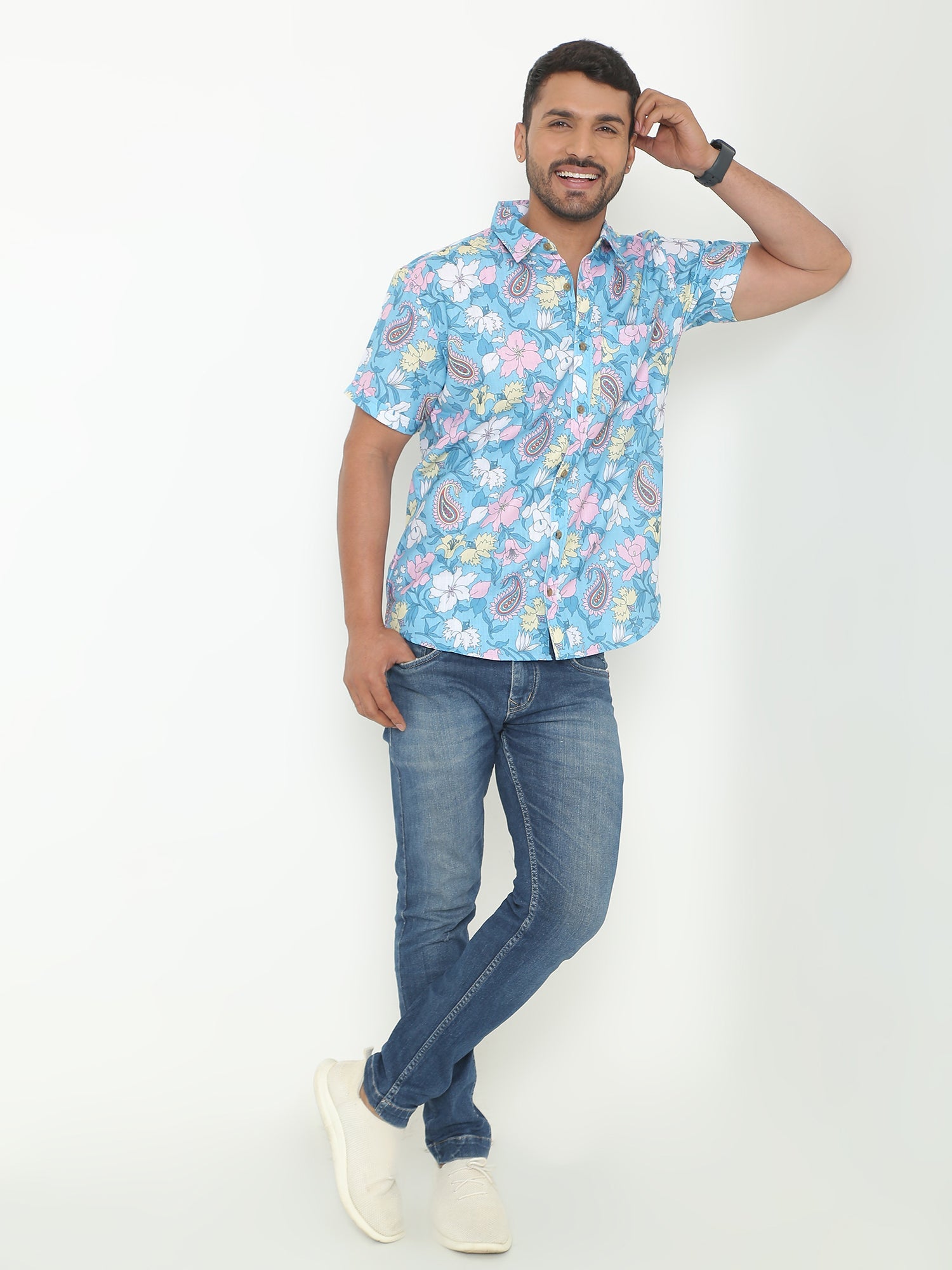 Kuzmic Multi Flower Printed Casuals Shirt